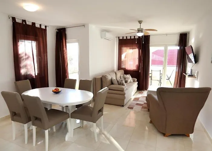 In Okrug Gornji With Sea View, Terrace, Air Conditioning, Wifi 5059-2 Trogir