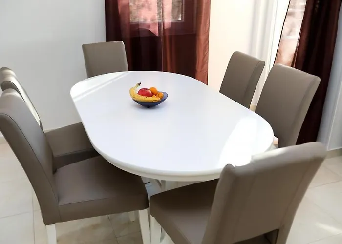 In Okrug Gornji With Sea View, Terrace, Air Conditioning, Wifi 5059-2 Trogir