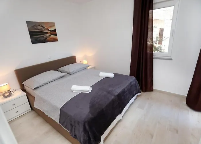 In Okrug Gornji With Sea View, Terrace, Air Conditioning, Wifi 5059-2