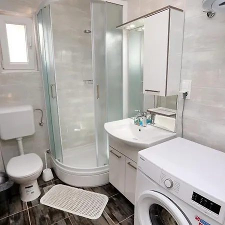 In Okrug Gornji With Sea View, Terrace, Air Conditioning, Wifi 5059-2 아파트 트로기르