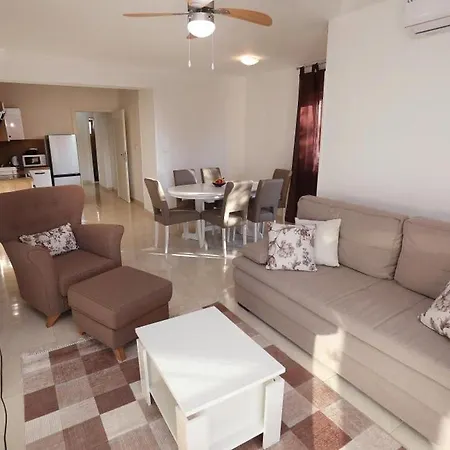 In Okrug Gornji With Sea View, Terrace, Air Conditioning, Wifi 5059-2 아파트 트로기르