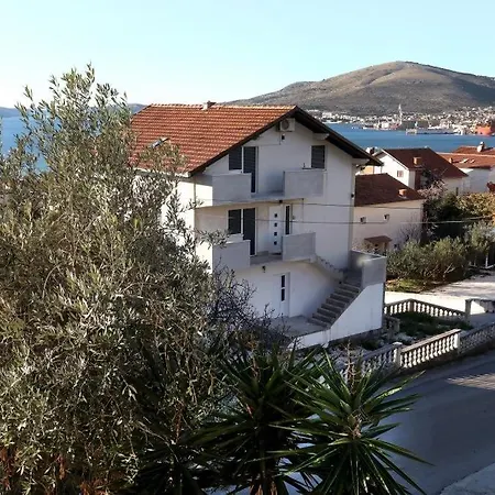In Okrug Gornji With Sea View, Terrace, Air Conditioning, Wifi 5059-2 *